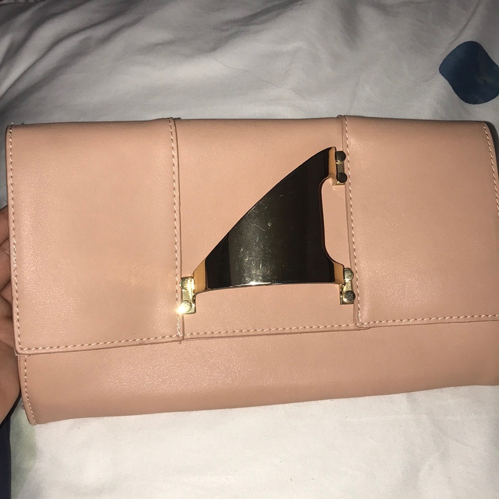Leather pink handbag